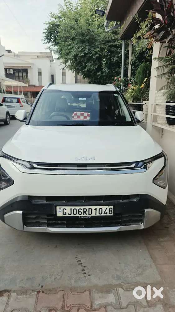 Kia Carens Clavis Diesel 2025