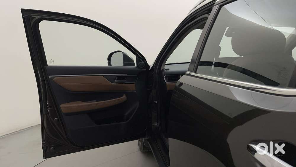 Honda Elevate Zx Mt, 2023, Petrol