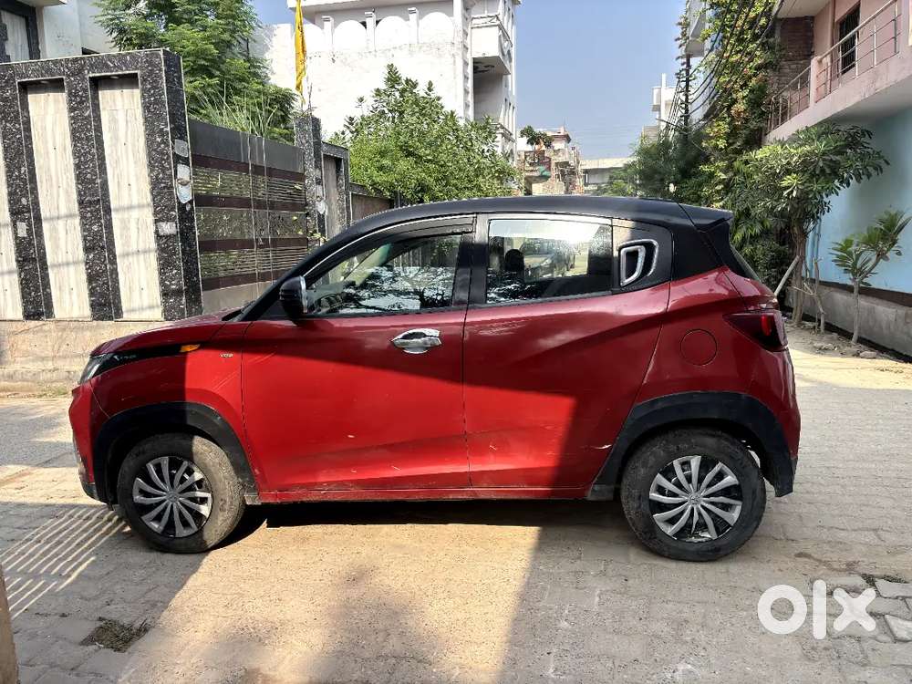 Mahindra Kuv 100 2017