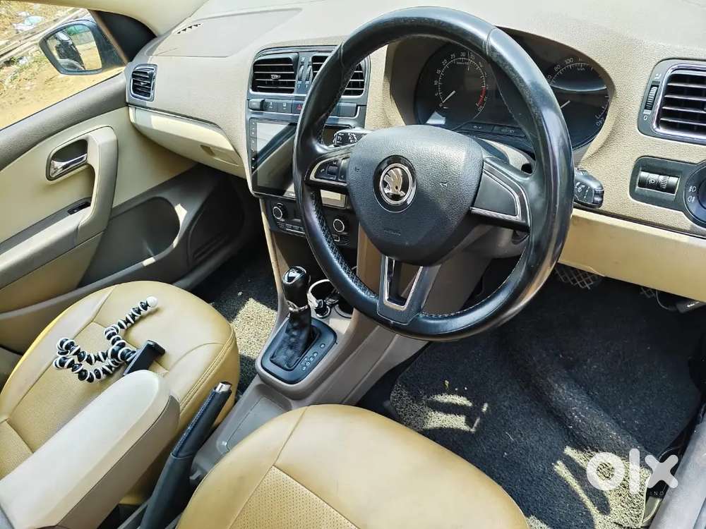 Skoda Rapid 2015