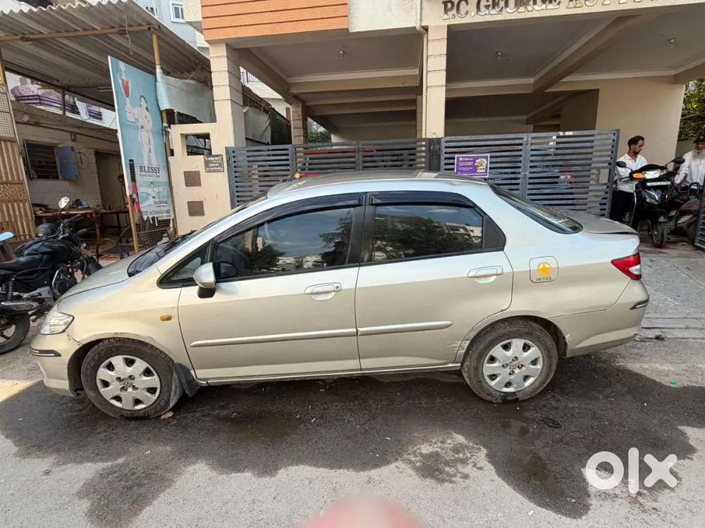 Honda City Zx 2004 Petrol Good Condition