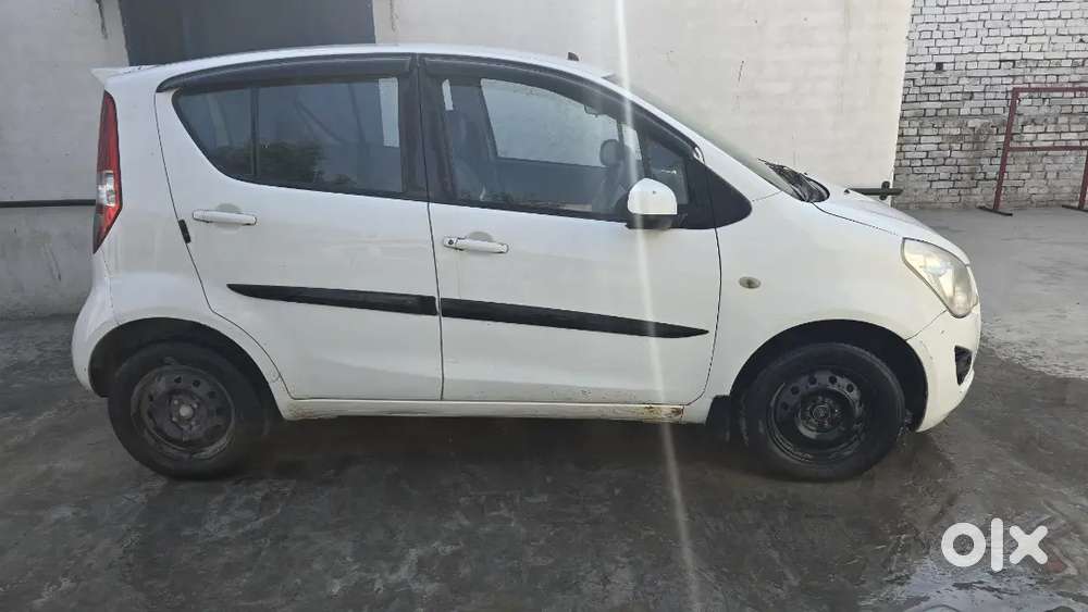 Maruti Suzuki Ritz 2013 Diesel Good Condition Lcd Screen