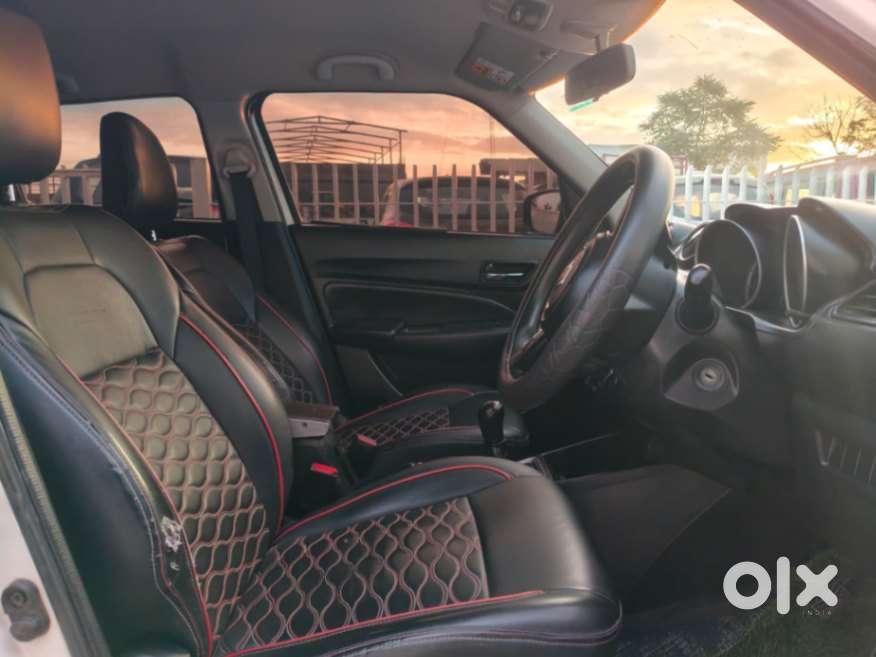 Maruti Suzuki Swift Vxi + Manual, 2023, Petrol