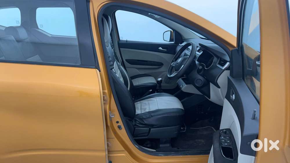 Renault Triber Rxz, 2019, Petrol