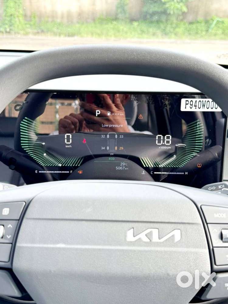 Kia Syros Htx Plus Turbo Dct, 2025, Petrol