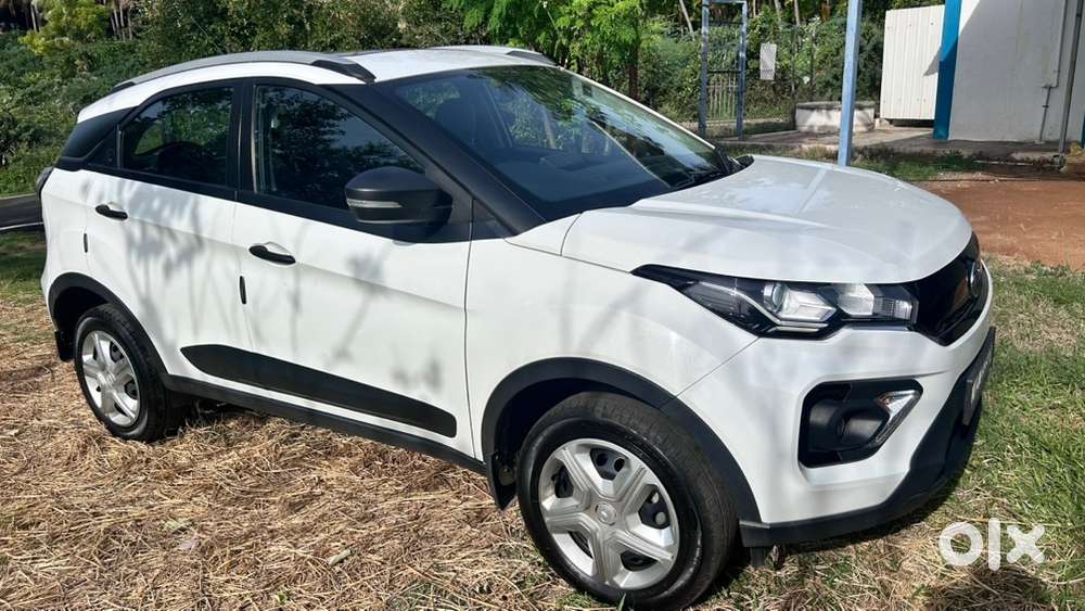 Tata Nexon Petrol 2023