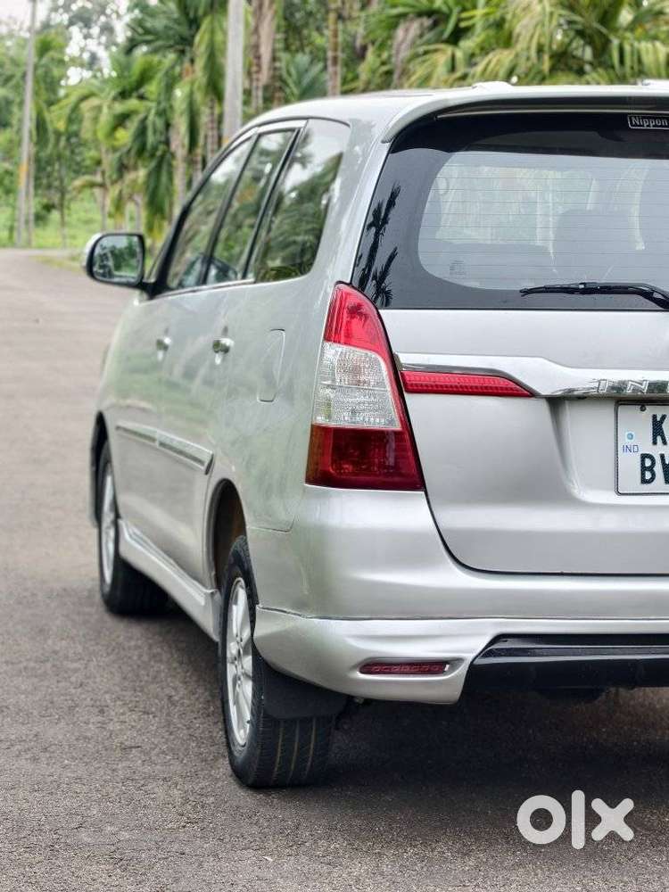 Toyota Innova 2.5 V 7 Str, 2013, Diesel