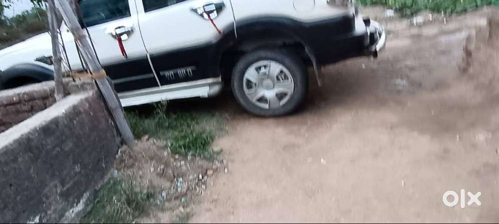Mahindra Scorpio S4plus  4wd