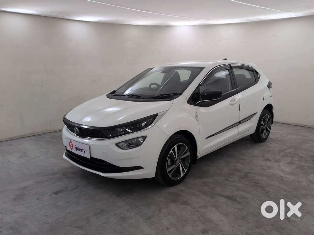 Tata Altroz Xza Petrol, 2025, Petrol