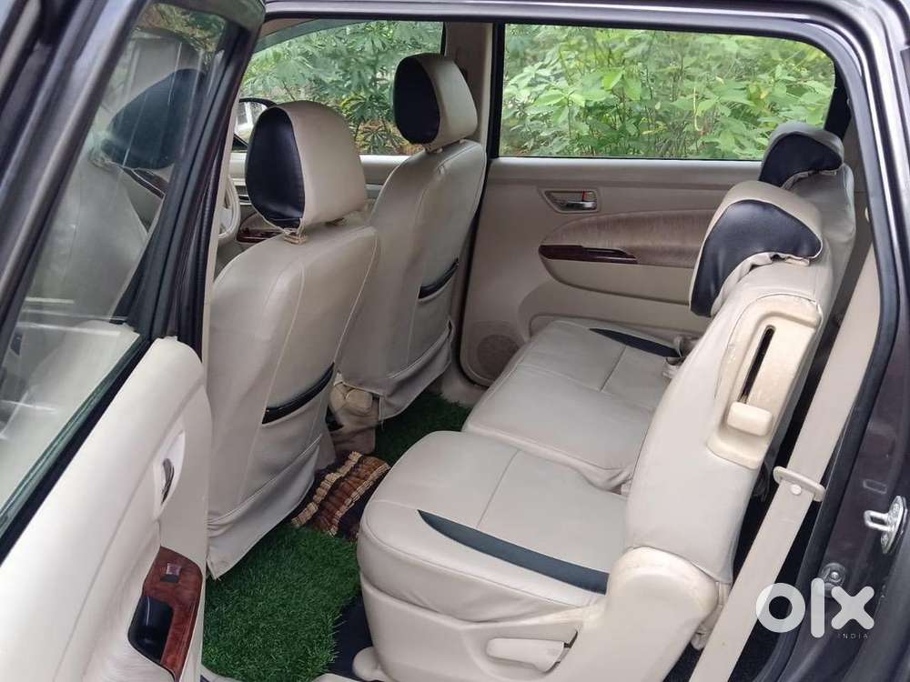 Maruti Suzuki Ertiga Zxi 2014 Petrol