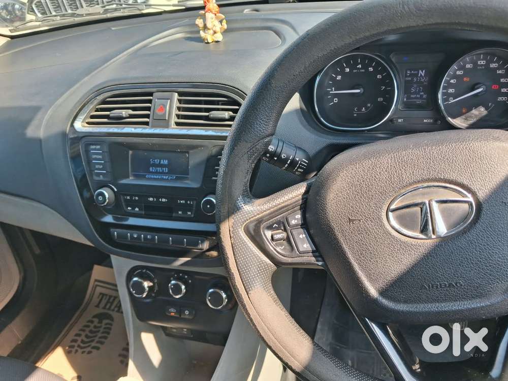 Tata Tiago 1.2 Revotron Xza, 2018, Petrol