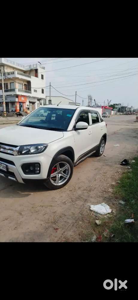 Maruti Suzuki Brezza Lxi 2021
