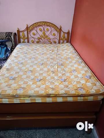 Single iron bed Beds Wardrobes 1762581668
