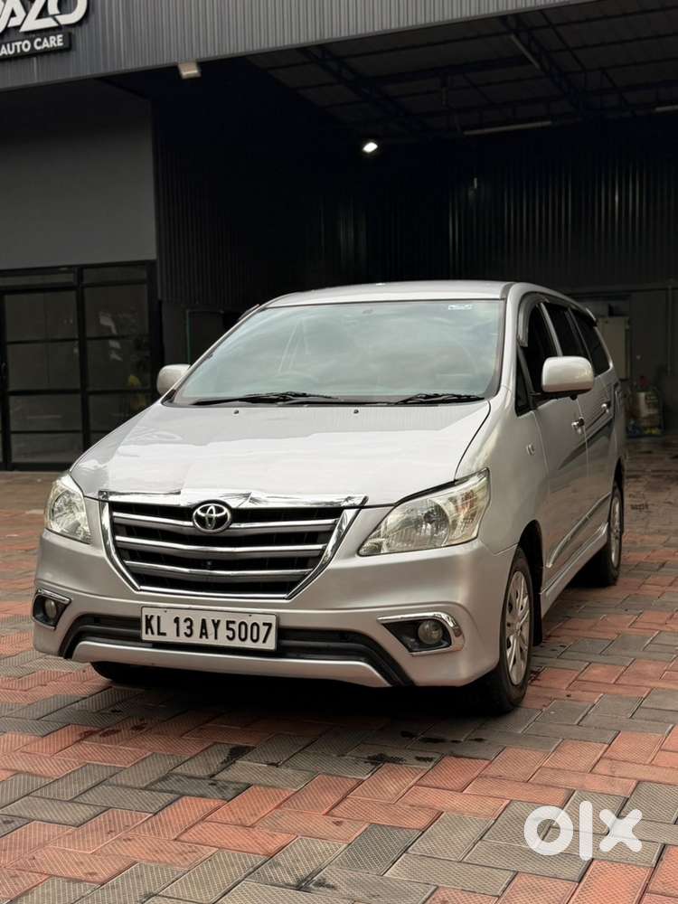 Toyota Innova Diesel 2014