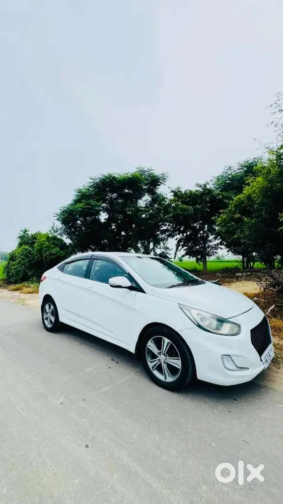 Hyundai Fluidic Verna 2014