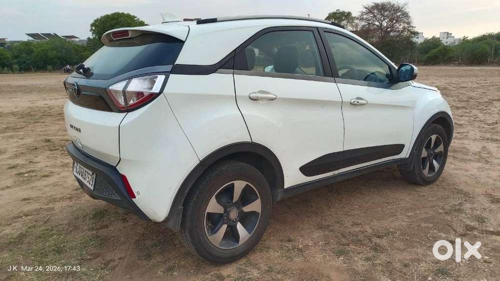 Tata Nexon Xz Plus (hs), 2017, Diesel