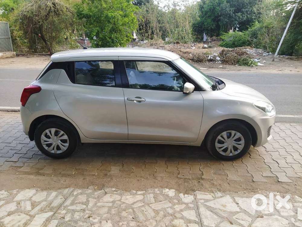 Maruti Suzuki Swift Vvt Vxi, 2021, Petrol