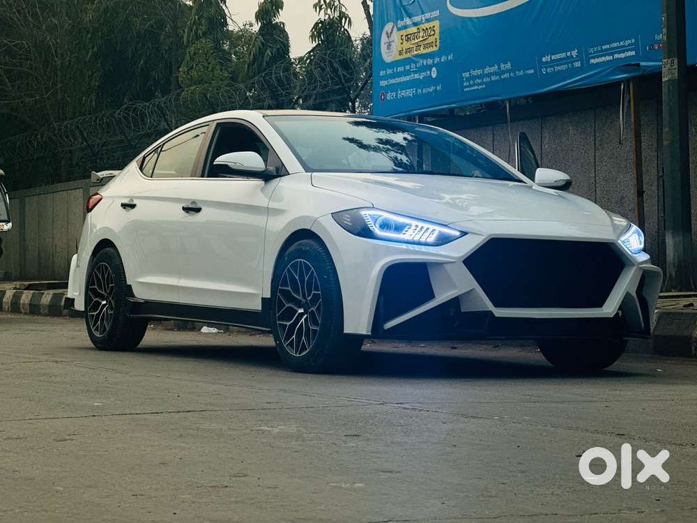 Hyundai Elantra Petrol 2nd 2017