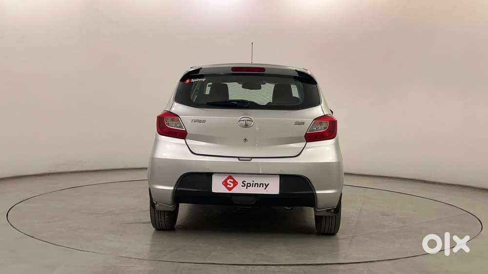 Tata Tiago Xza, 2017, Petrol