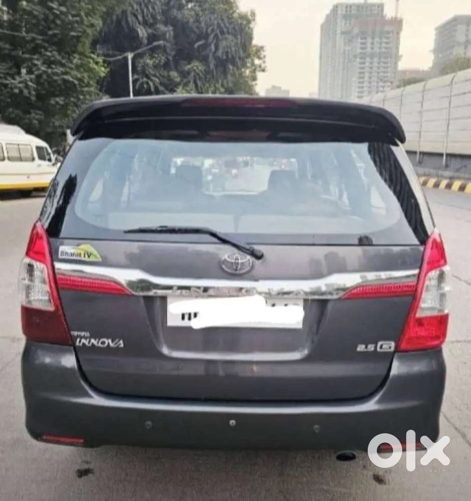 Toyota Innova 2015 Diesel Well Maintained