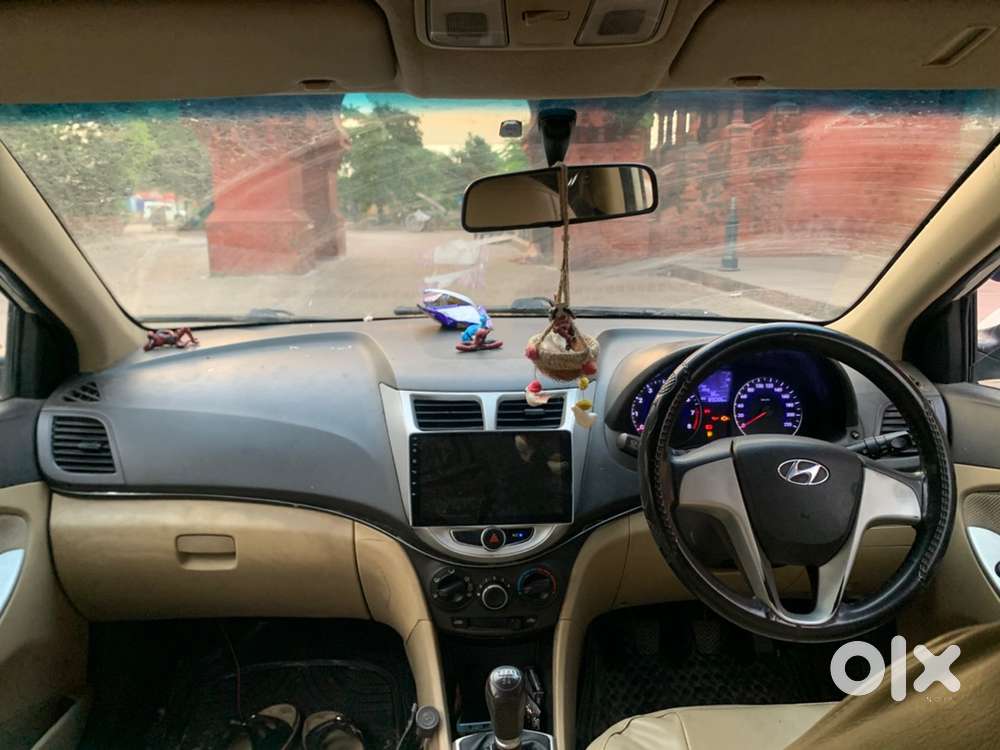 Hyundai Verna Petrol 2012