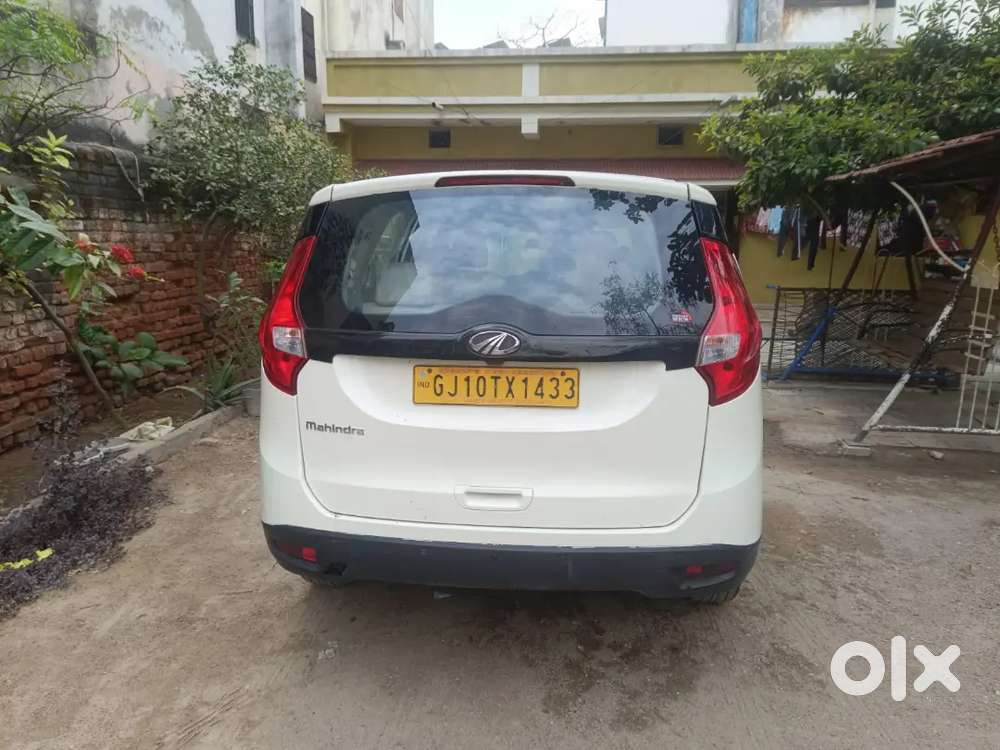 Mahindra Marazzo 2019 Diesel 150000 Km Driven