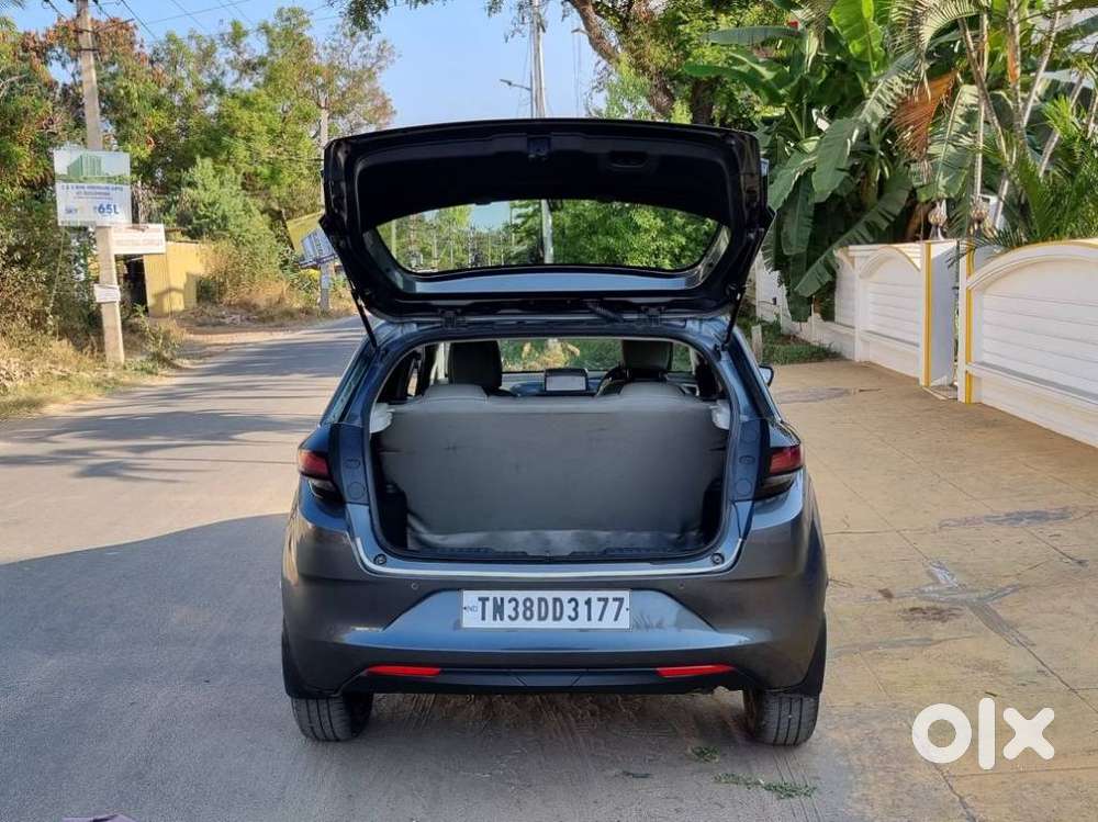 Tata Altroz 1.2 Xt, 2023, Petrol