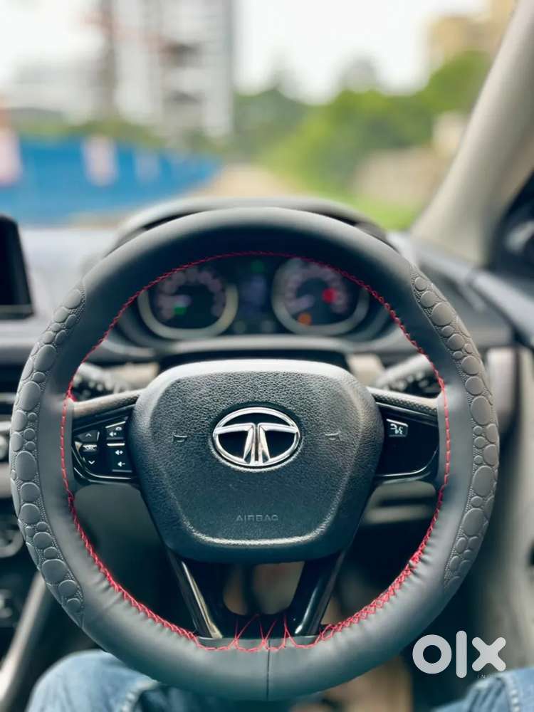 Tata Nexon 1.2 Revotron Xza Plus, 2019, Petrol