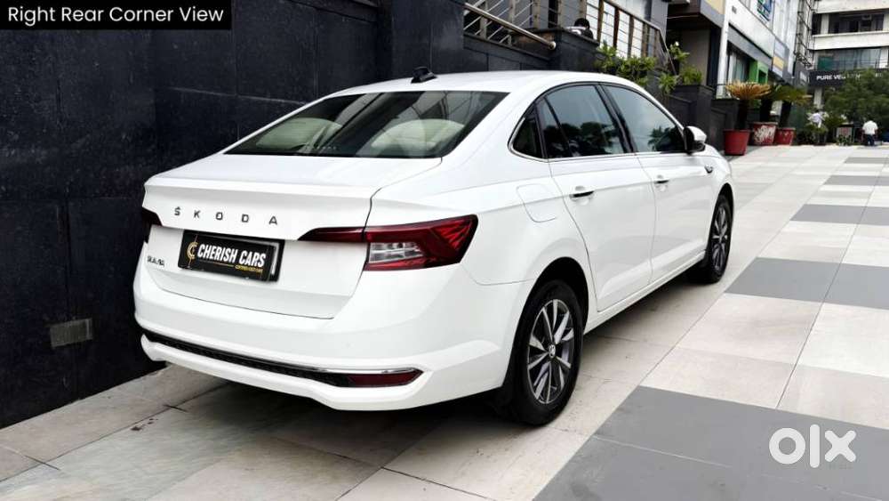 Skoda Slavia 1.0 Tsi Style At, 2022, Petrol