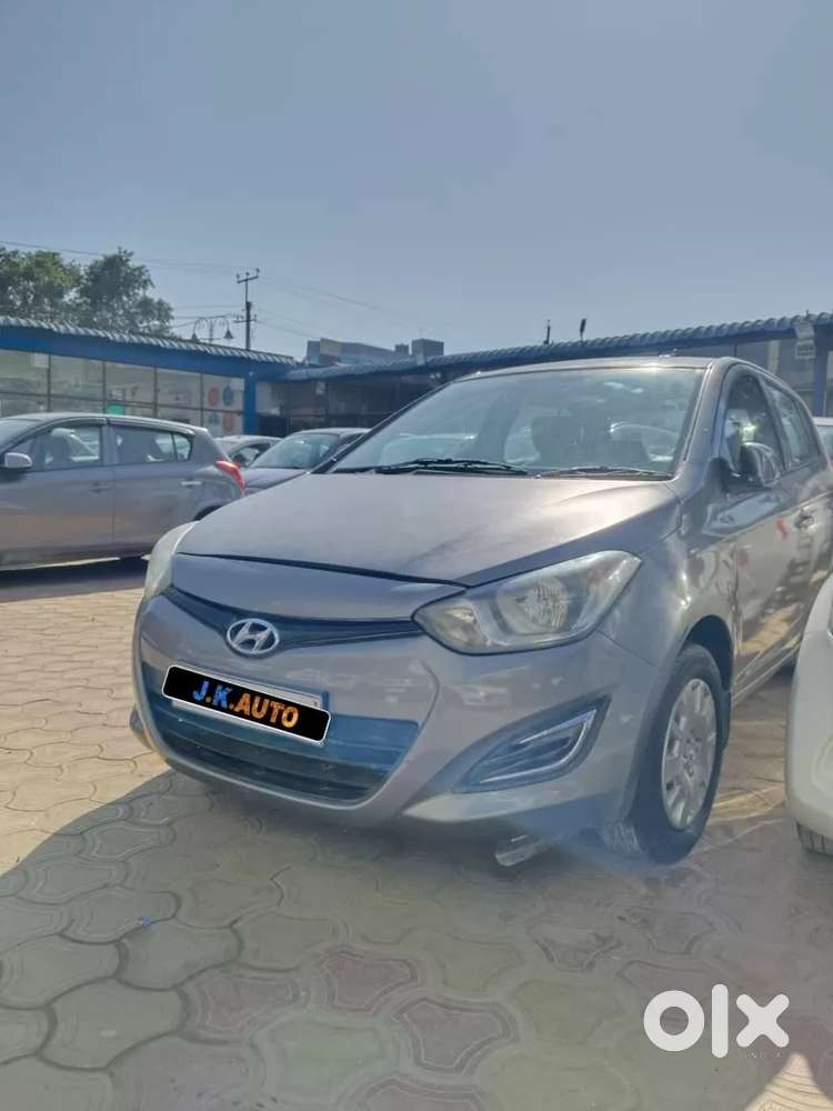 Hyundai I20 2012-2014 Magna Optional 1.2, 2012, Petrol