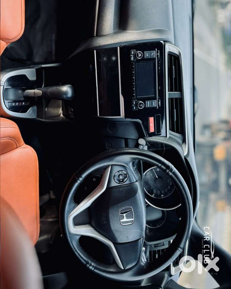 Honda Jazz V Cvt, 2016, Petrol