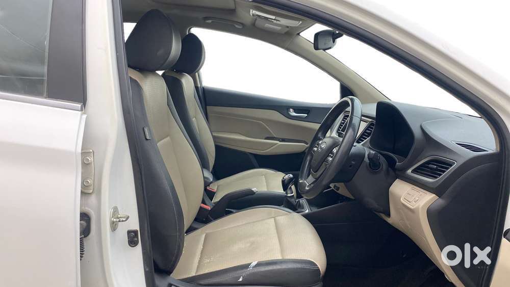 Hyundai Verna 1.6 Sx (o) Vtvt, 2019, Petrol