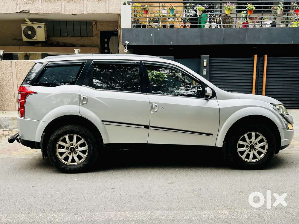 Mahindra Xuv500 2.2 W10 Sportz Edition Mt, 2017, Diesel