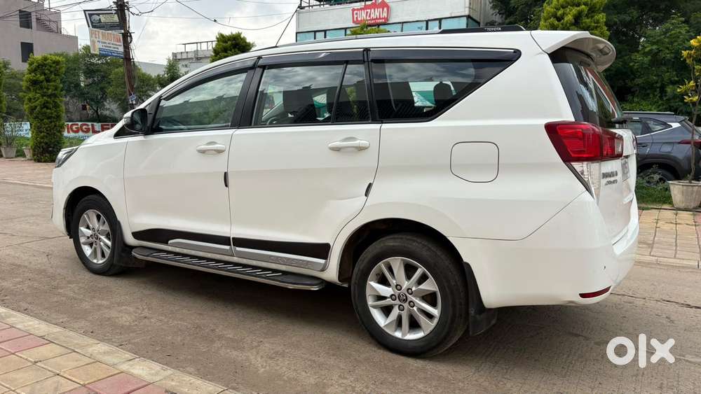 Toyota Innova Crysta 2.4 Gx Mt, 2019, Diesel