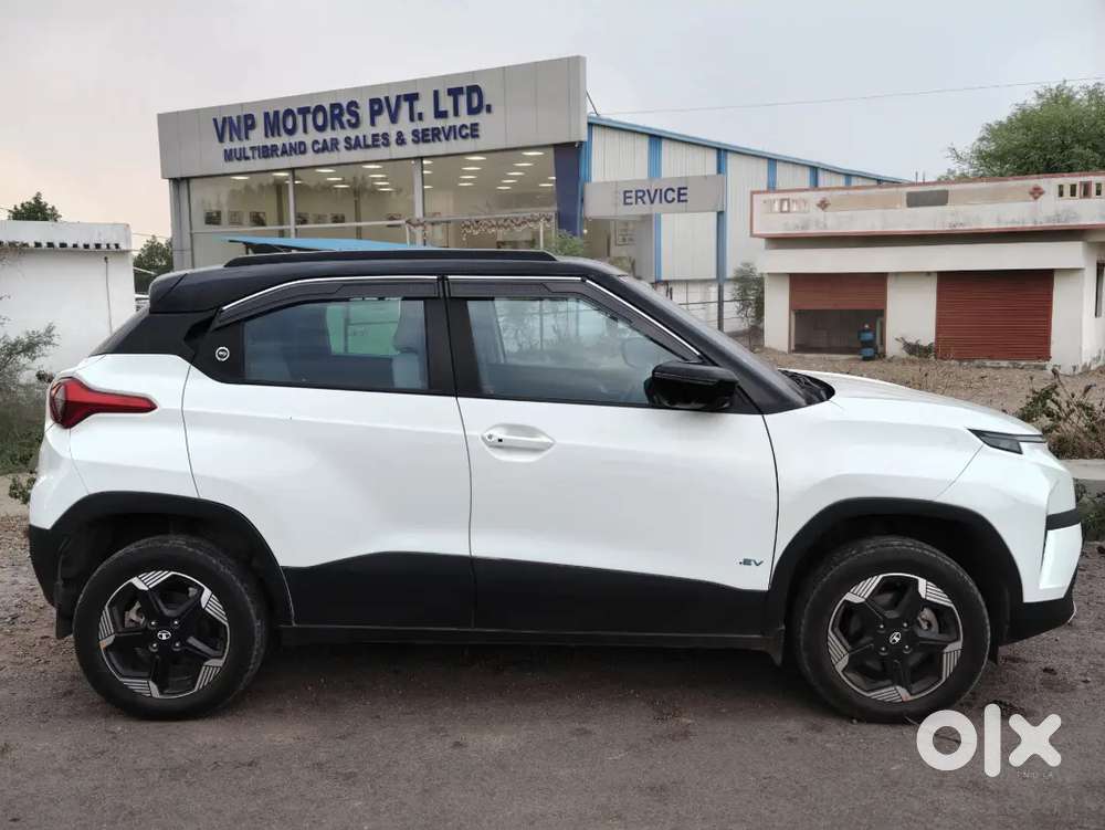 Tata Punch Ev 2024 Empowered Plus S Lr Topend