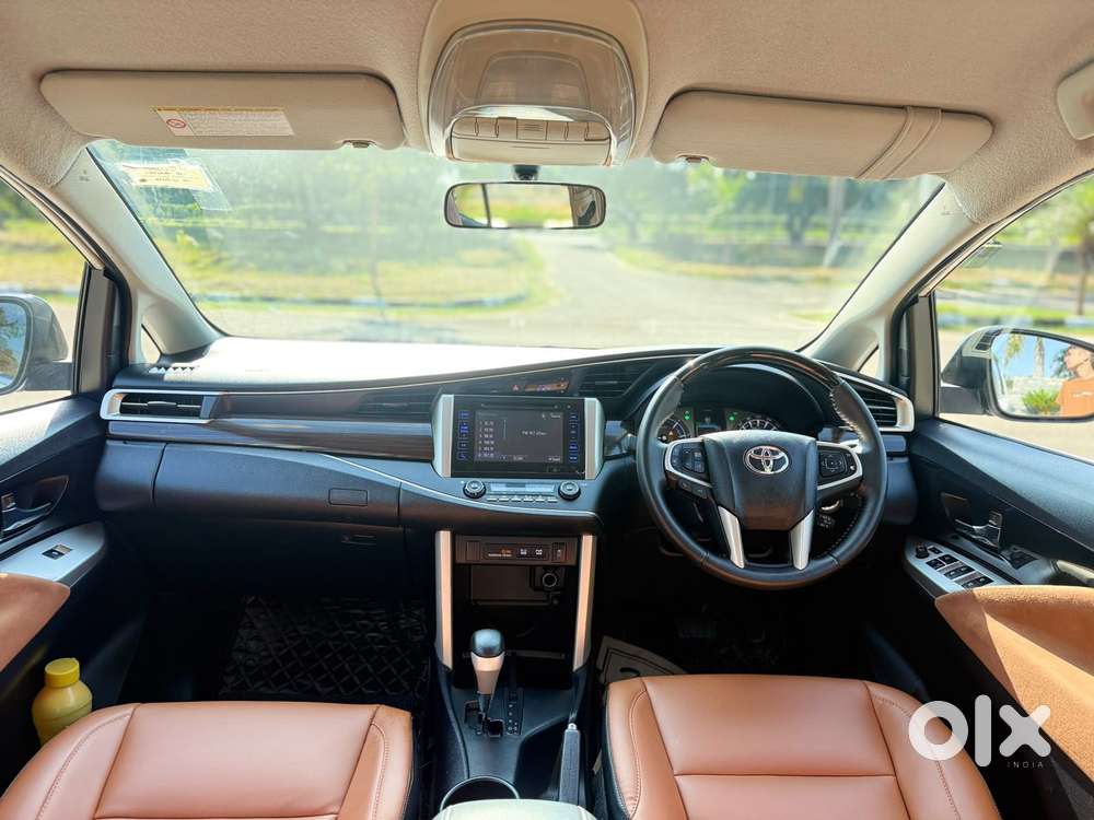 Toyota Innova Crysta 2.8 Zx At, 2016, Diesel