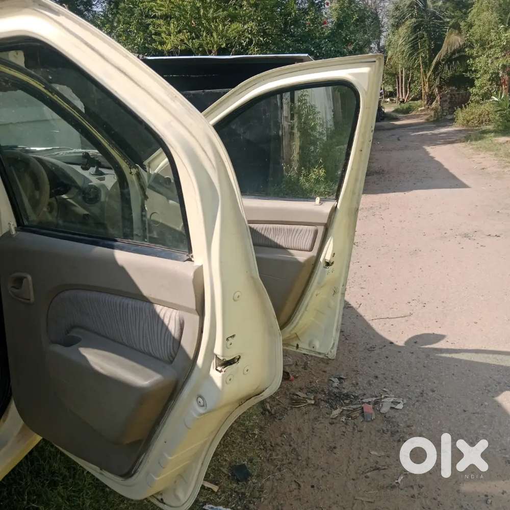 Mahindra Logan 2008 Petrol Good Condition