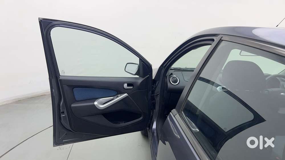Ford Figo 1.2 Duratec Petrol Titanium, 2015, Petrol