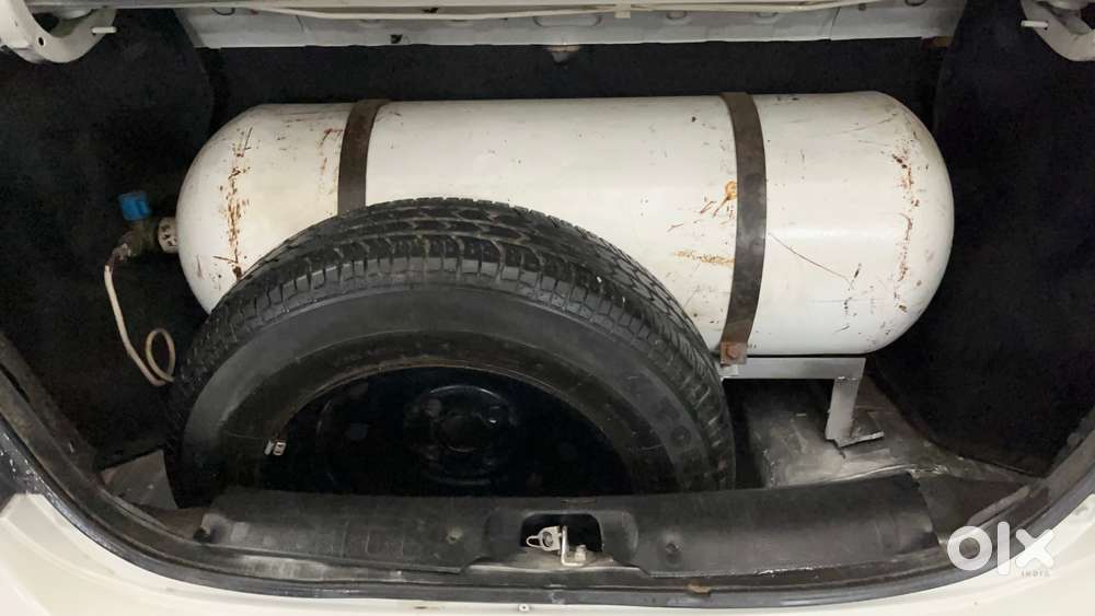 Maruti Suzuki Swift Dzire Vxi 1.2, 2015, Cng & Hybrids