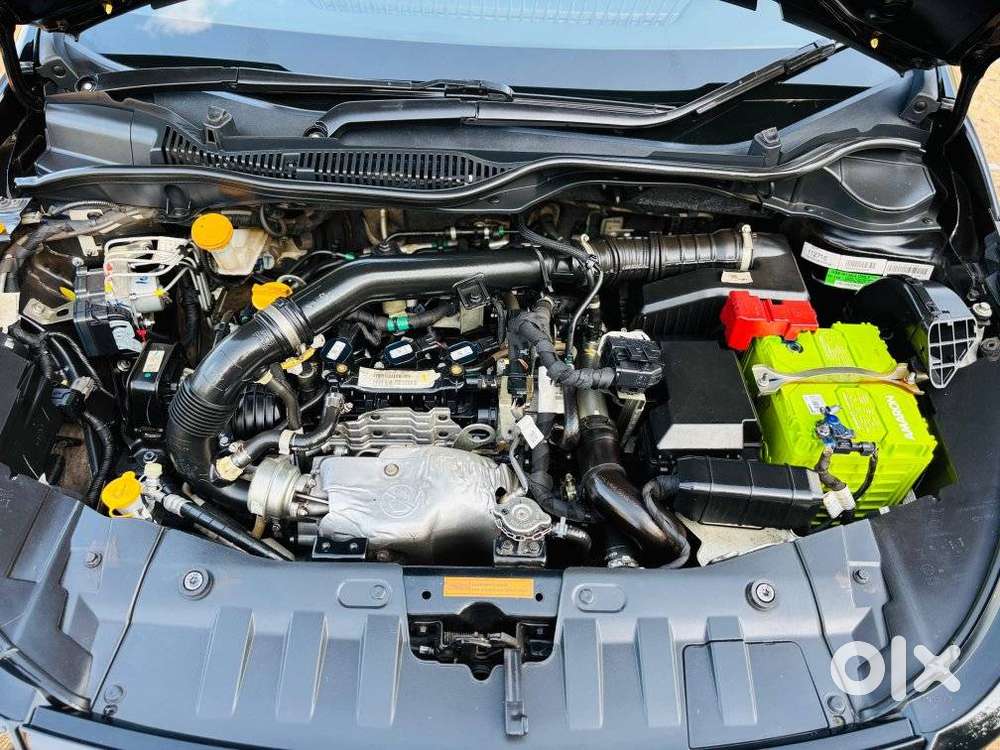 Tata Altroz 1.2 Xz Plus Dark Edition, 2022, Petrol