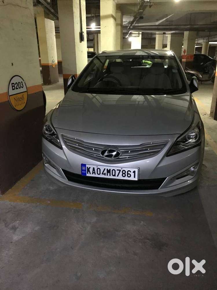 Hyundai Verna 2015 Petrol 90000 Km Driven
