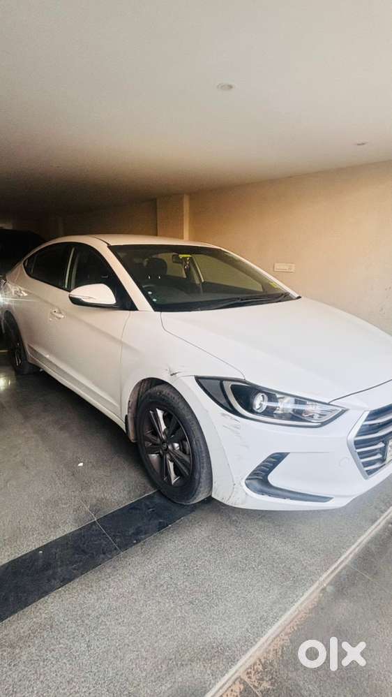 Hyundai Elantra Petrol 2018