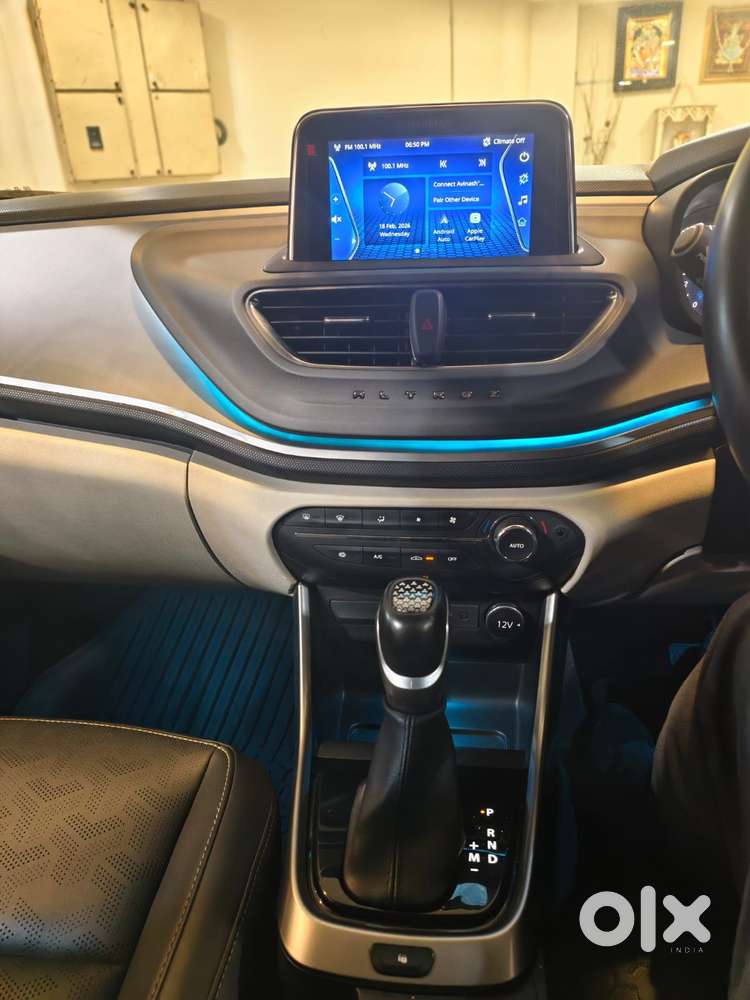 Tata Altroz 1.2 Xza Petrol Dct, 2022, Petrol