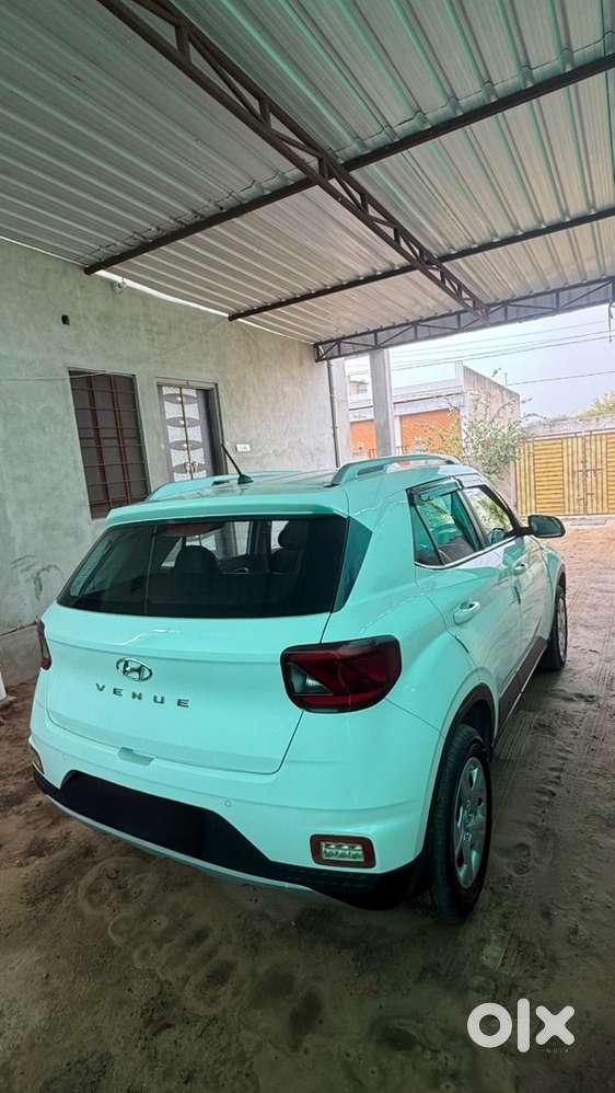 Hyundai Venue Petrol 2020