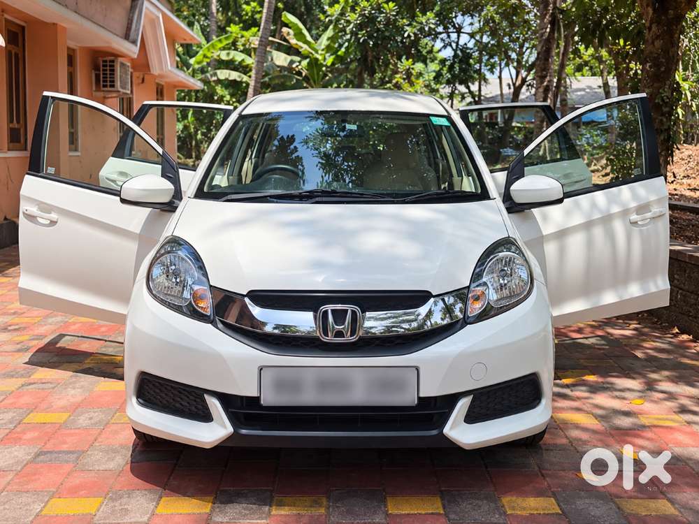 Honda Mobilio S Petrol 2015  47,000 Km  Family Owned