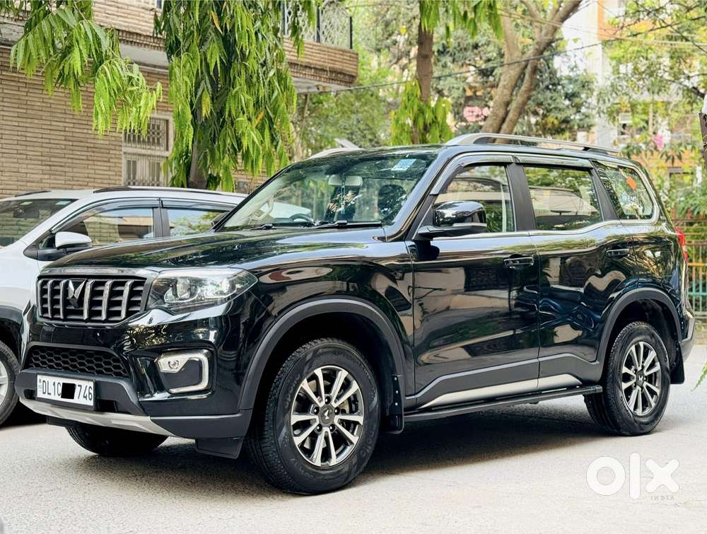 Mahindra Scorpio N D At 2wd Z8 S 7s Z8 Select, 2025, Petrol