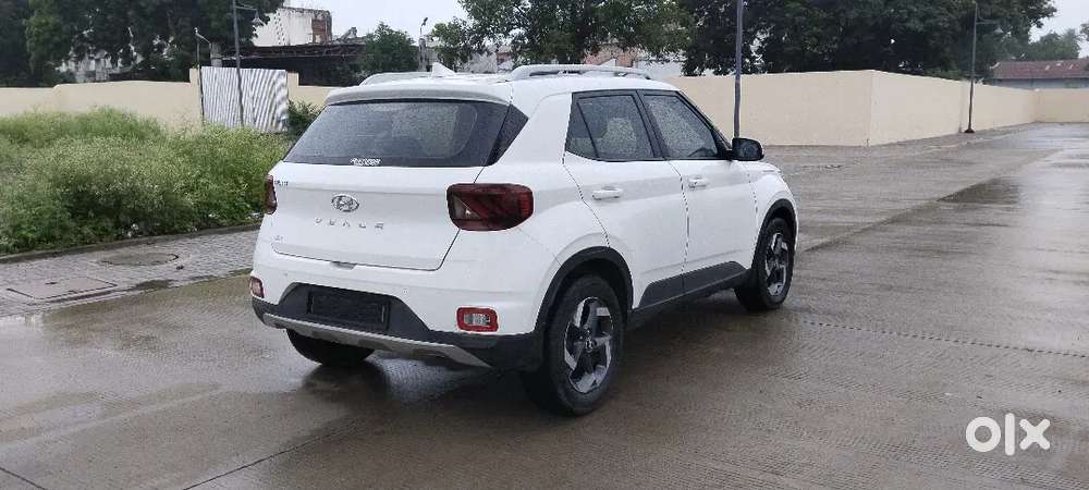 Hyundai Venue Diesel 2021