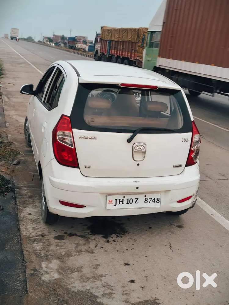 Hyundai I10 Sportz 2011