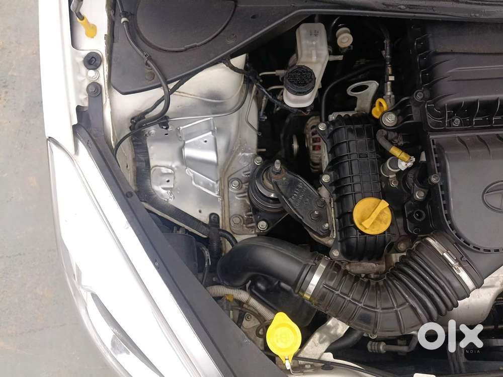 Tata Tiago 1.2 Revotron Xt, 2018, Petrol
