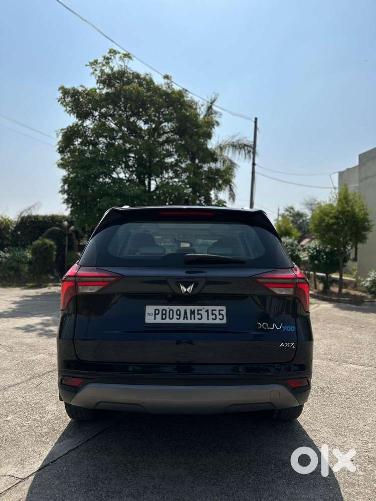 Mahindra Xuv700 2.2 Ax 7 Diesel At Str, 2022, Diesel